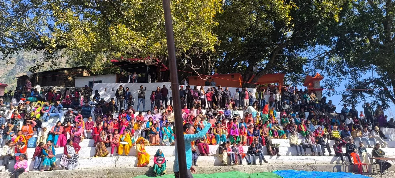 सेराघाट में रंगारंग सांस्कृतिक कार्यक्रमों के साथ दो दिवसीय उत्तरायणी मेले का आयोजन